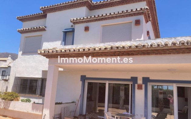 Revente - Maison mitoyenne - Estepona  - Estepona Centro