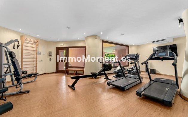 Wiederverkauf - Wohnung - Estepona  - Estepona Centro