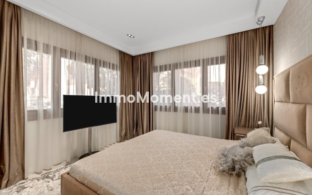 Wiederverkauf - Wohnung - Estepona  - Estepona Centro