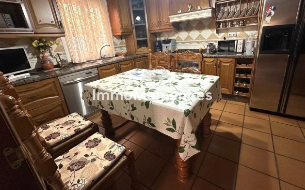 Wiederverkauf - Reihenhaus - Estepona  - Estepona Centro