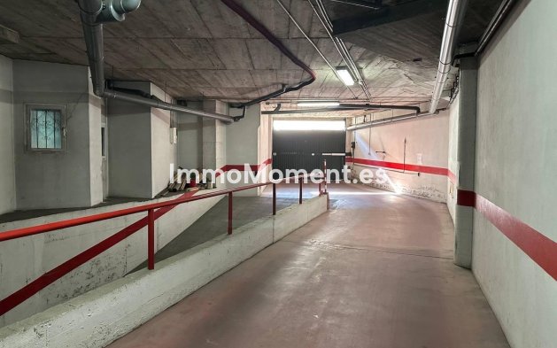 Wiederverkauf - Reihenhaus - Estepona  - Estepona Centro