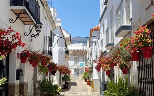 Wiederverkauf - Wohnung - Estepona  - Estepona Centro