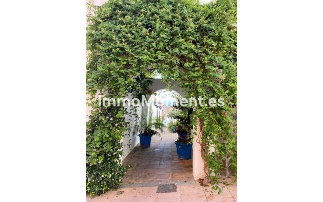 Wiederverkauf - Wohnung - Estepona  - Estepona Centro