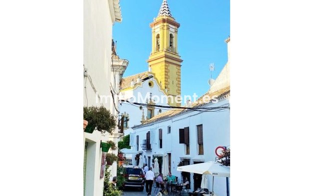 Wiederverkauf - Wohnung - Estepona  - Estepona Centro
