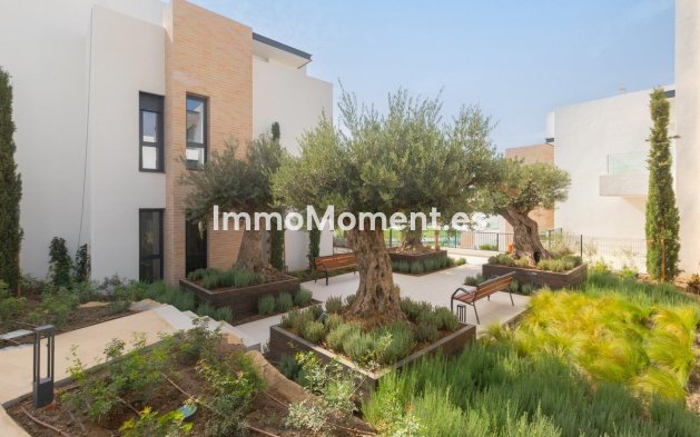 Wiederverkauf - Wohnung - Estepona  - Estepona Centro