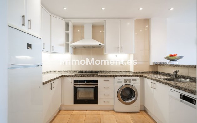 Wiederverkauf - Wohnung - Marbella - Elviria