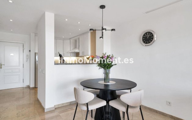 Wiederverkauf - Wohnung - Marbella - Elviria