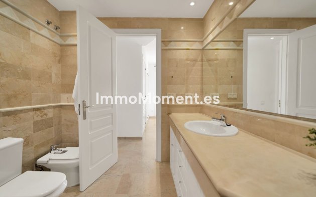 Wiederverkauf - Wohnung - Marbella - Elviria