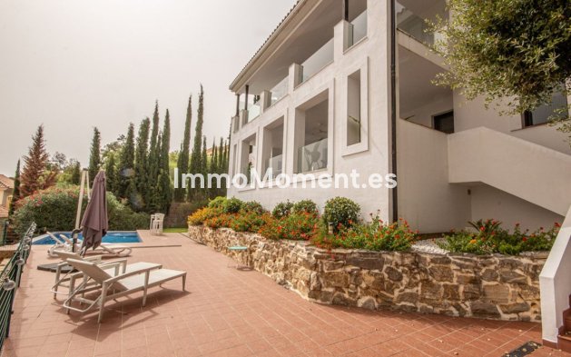 Wiederverkauf - Villa - Marbella - La Mairena