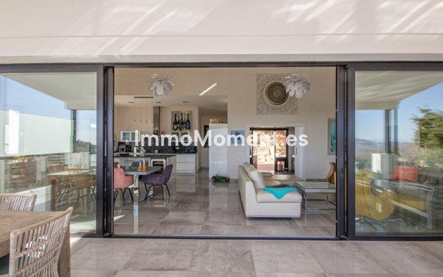 Wiederverkauf - Villa - Marbella - La Mairena