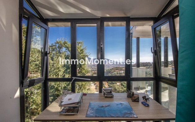 Wiederverkauf - Villa - Marbella - La Mairena