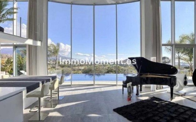 Resale - Villa - Benahavís - Benahavís Centro