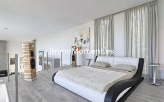 Resale - Villa - Benahavís - Benahavís Centro