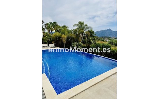 Resale - Villa - Benahavís - Benahavís Centro