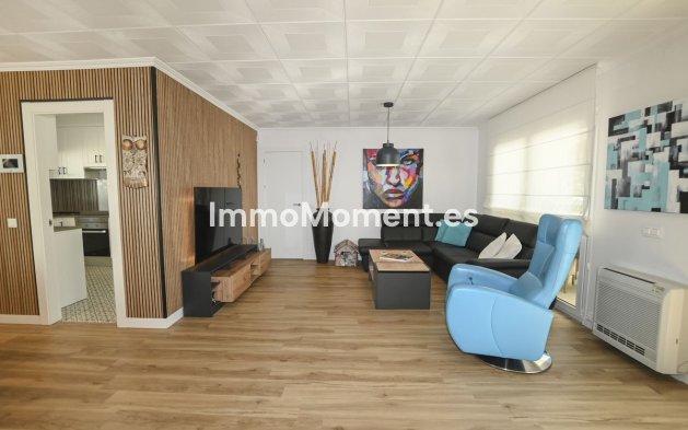 Wiederverkauf - Villa - La Nucía - La Nucia Centro