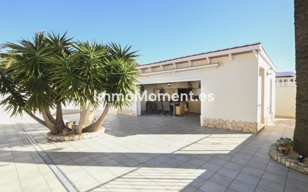 Wiederverkauf - Villa - La Nucía - La Nucia Centro