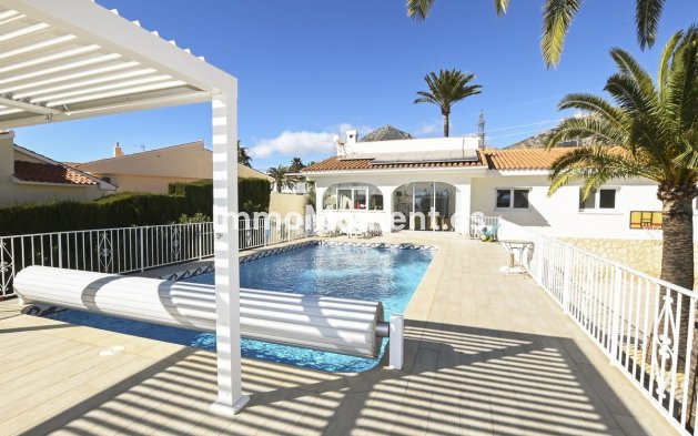 Wiederverkauf - Villa - La Nucía - La Nucia Centro