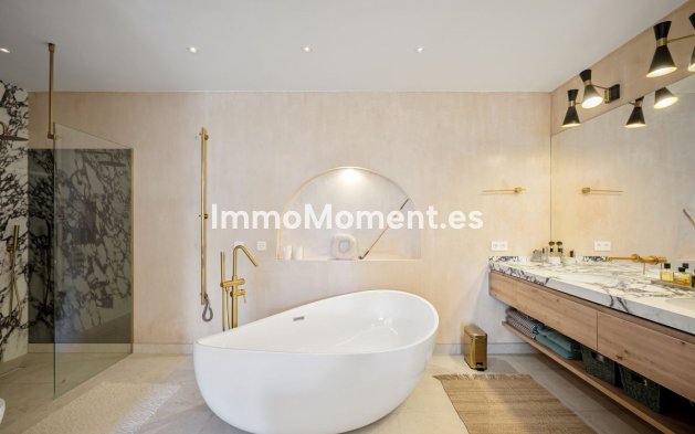 Revente - Maison mitoyenne - Marbella - Marbella Centro