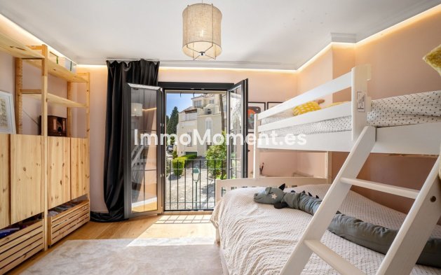 Revente - Maison mitoyenne - Marbella - Marbella Centro