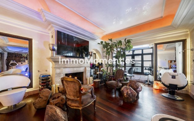 Wiederverkauf - Wohnung - Marbella - Puerto Banús