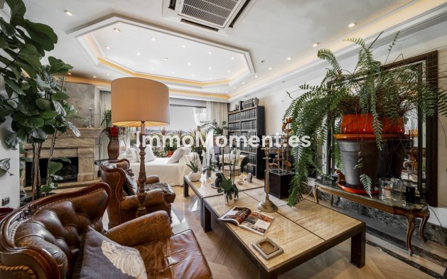 Wiederverkauf - Wohnung - Marbella - Puerto Banús