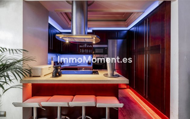 Wiederverkauf - Wohnung - Marbella - Puerto Banús