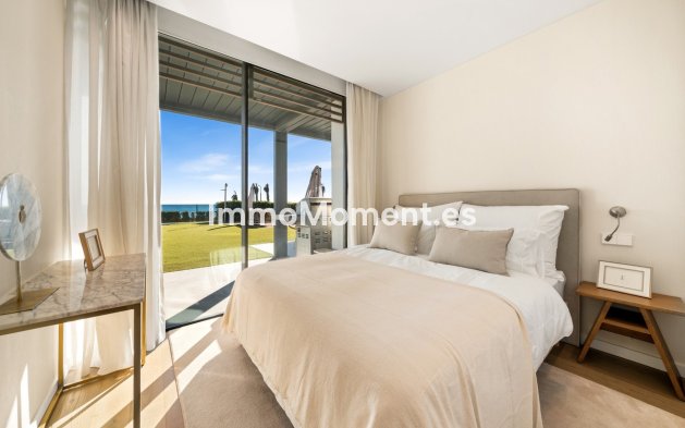 Wiederverkauf - Villa - Estepona  - New Golden Mile