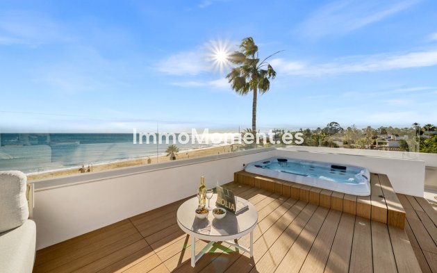 Wiederverkauf - Villa - Estepona  - New Golden Mile