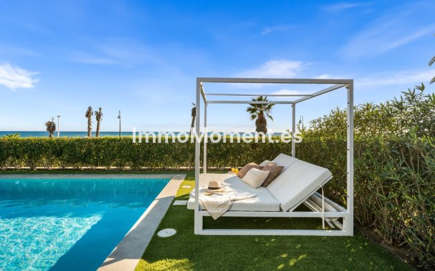 Wiederverkauf - Villa - Estepona  - New Golden Mile
