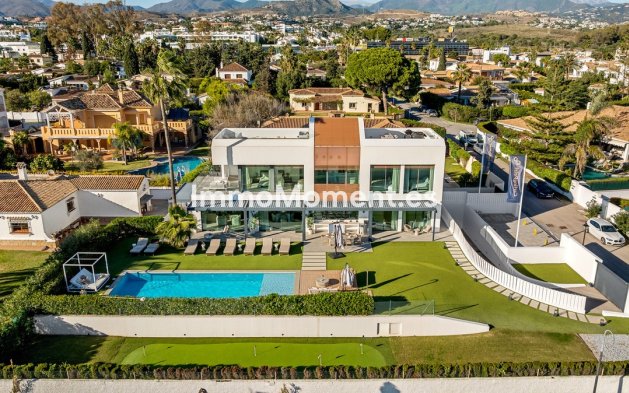 Wiederverkauf - Villa - Estepona  - New Golden Mile