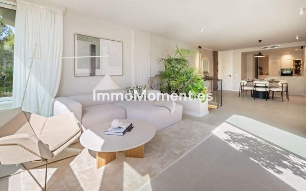 Resale - Apartment - Benahavís - La Quinta