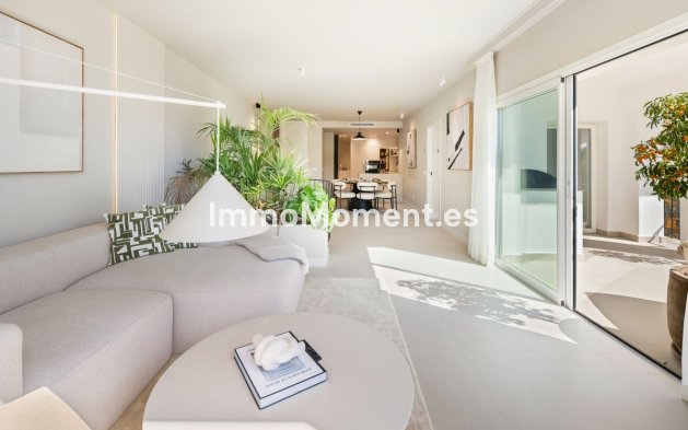 Resale - Apartment - Benahavís - La Quinta