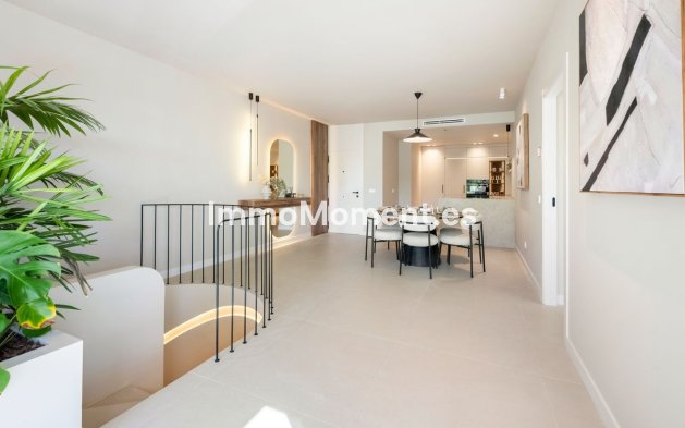Resale - Apartment - Benahavís - La Quinta
