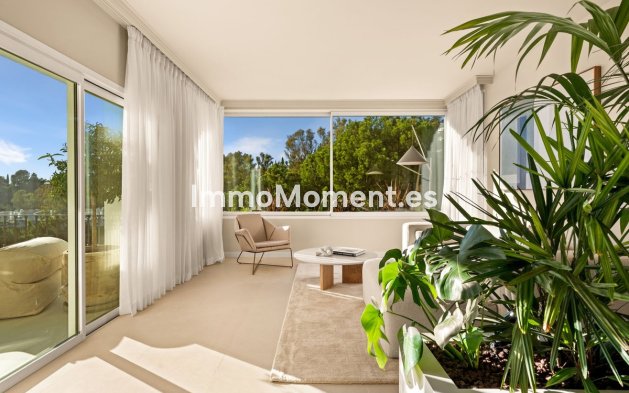 Resale - Apartment - Benahavís - La Quinta