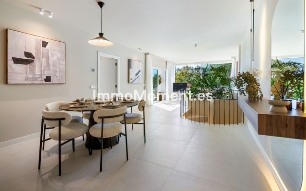 Resale - Apartment - Benahavís - La Quinta