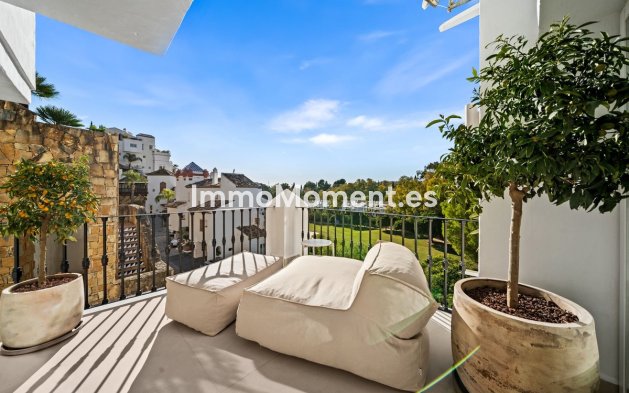 Resale - Apartment - Benahavís - La Quinta