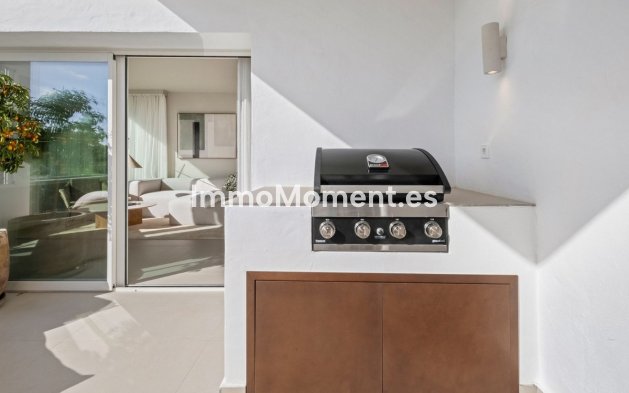 Resale - Apartment - Benahavís - La Quinta