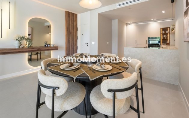 Resale - Apartment - Benahavís - La Quinta