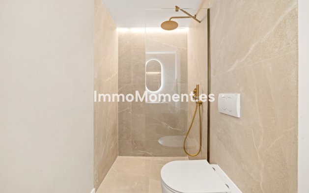 Resale - Apartment - Benahavís - La Quinta