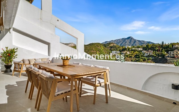Resale - Apartment - Benahavís - La Quinta