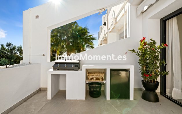 Resale - Apartment - Benahavís - La Quinta