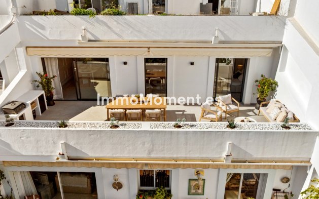 Resale - Apartment - Benahavís - La Quinta