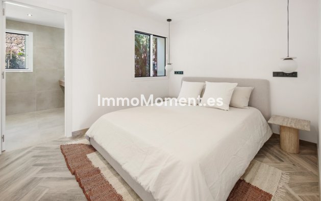 Resale - Apartment - Benahavís - La Quinta