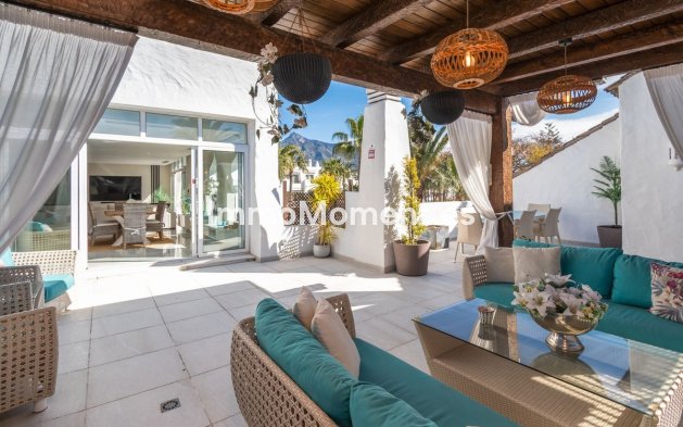 Wiederverkauf - Wohnung - Marbella - Puerto Banús