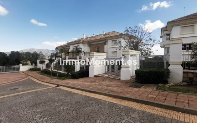 Resale - Apartment - Mijas - La Cala Golf