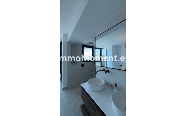 Resale - Apartment - Marbella - Marbella Centro