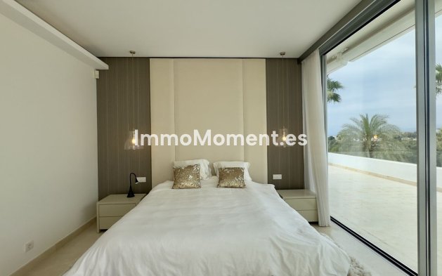 Resale - Villa - Marbella - Río Real