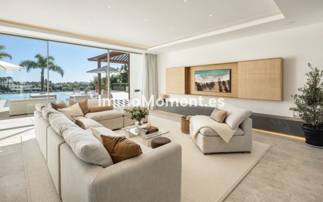 Wiederverkauf - Villa - Marbella - Nueva Andalucía