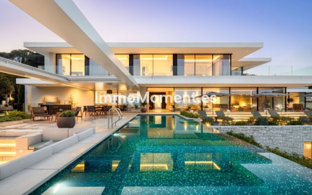 Resale - Villa - Benahavís - Benahavís Centro