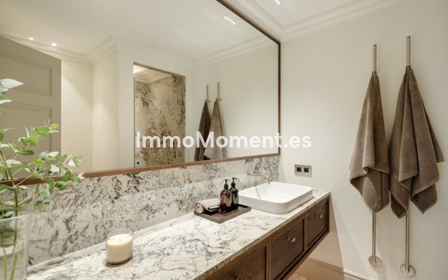 Revente - Villa - Benahavís - Benahavís Centro